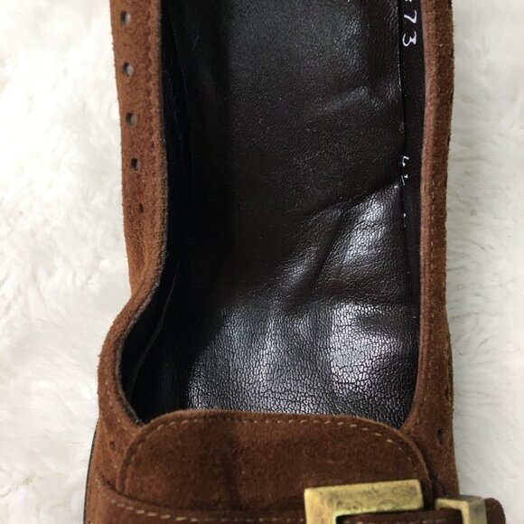 Stuart Weitzman Brown Suede Heels Size 4 1/2 - Picture 8 of 13